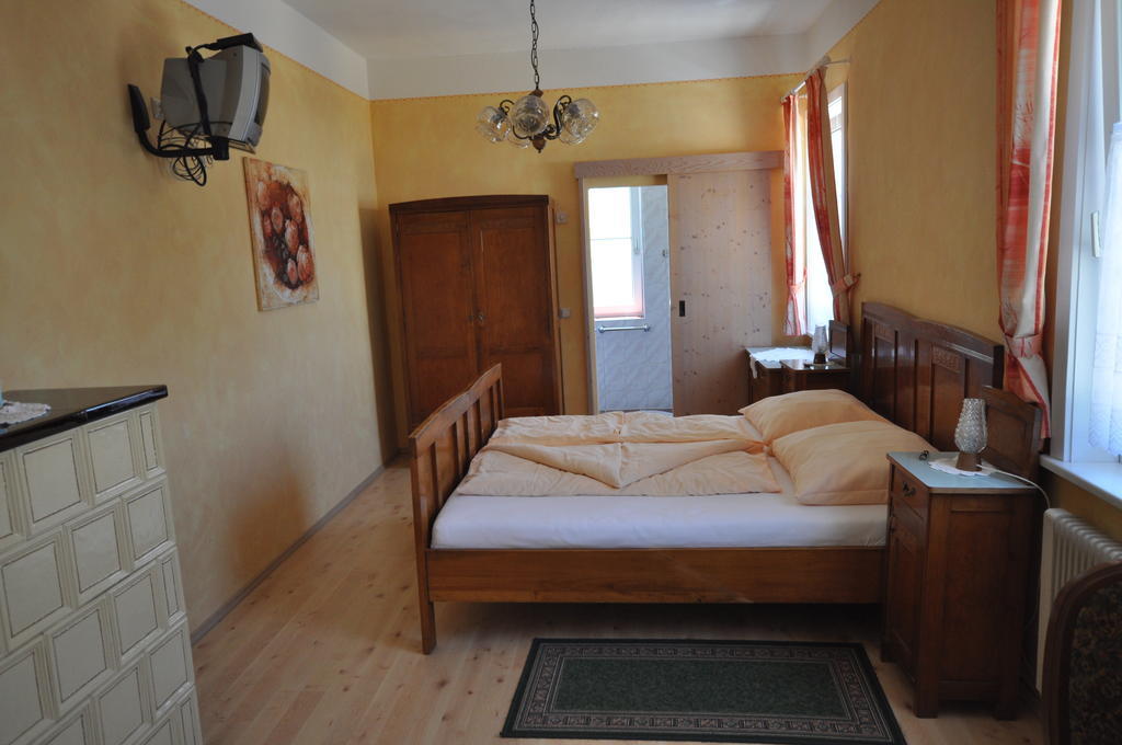 Gurk Gasthof Zum Kramer חדר תמונה