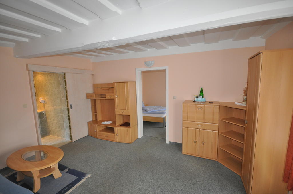 Gurk Gasthof Zum Kramer חדר תמונה