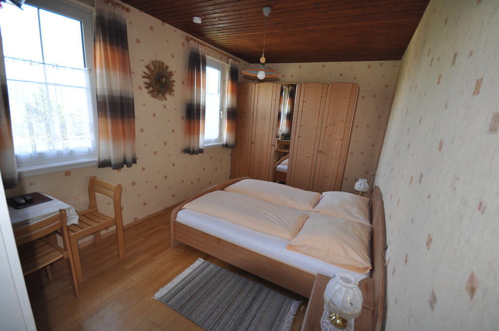 Gurk Gasthof Zum Kramer חדר תמונה