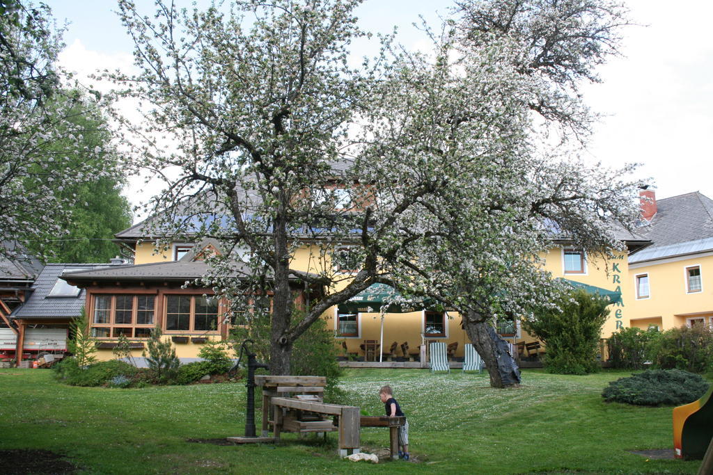 Gurk Gasthof Zum Kramer מראה חיצוני תמונה