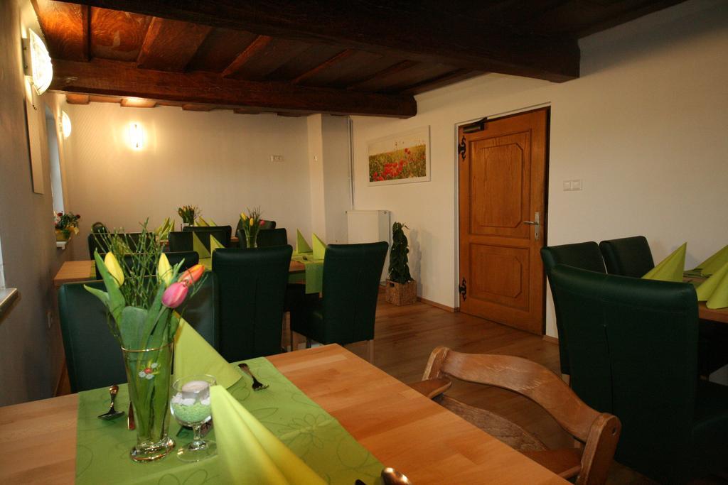 Gurk Gasthof Zum Kramer מראה חיצוני תמונה